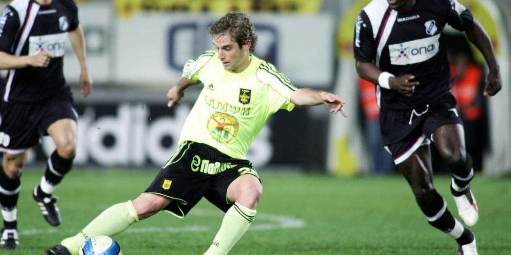 Συνελήφθη ως εγκέφαλος σπείρας στημένων αγώνων πρώην παίκτης Άρη και Καλλονής!