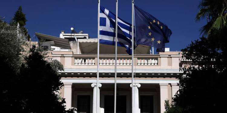 Πανηγυρίζει το Μαξίμου για την συνέντευξη Ζάεφ: Στους πέντε ανέμους η επιχειρηματολογία Μητσοτάκη