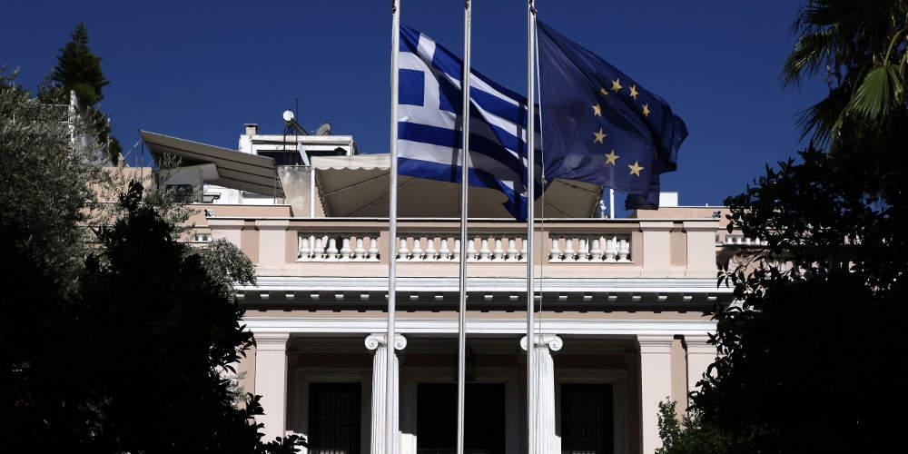 Πανηγυρίζει το Μαξίμου για την συνέντευξη Ζάεφ: Στους πέντε ανέμους η επιχειρηματολογία Μητσοτάκη