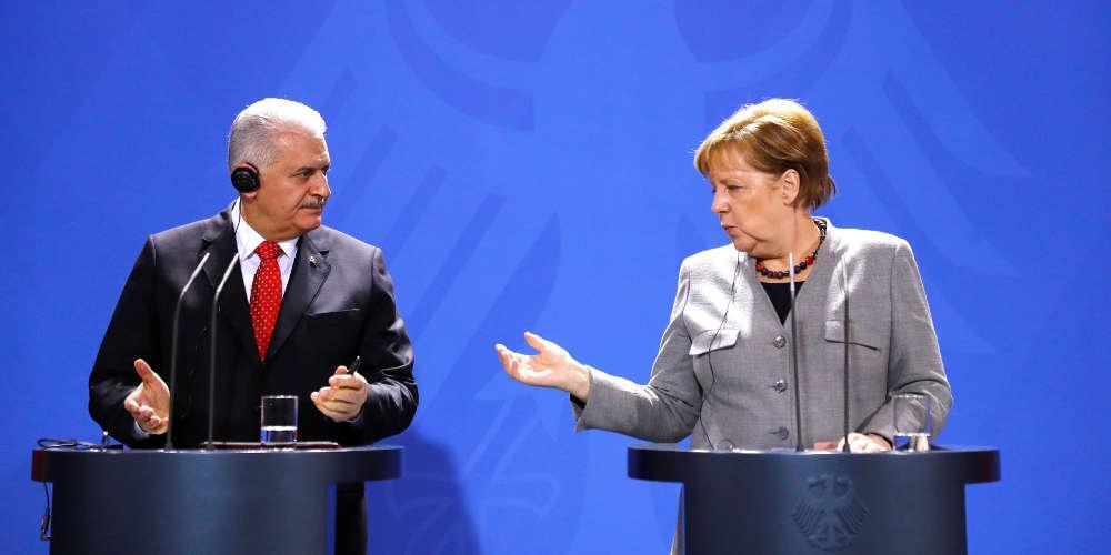 Ψυχρό το κλίμα στην συνάντηση Μέρκελ-Γιλντιρίμ