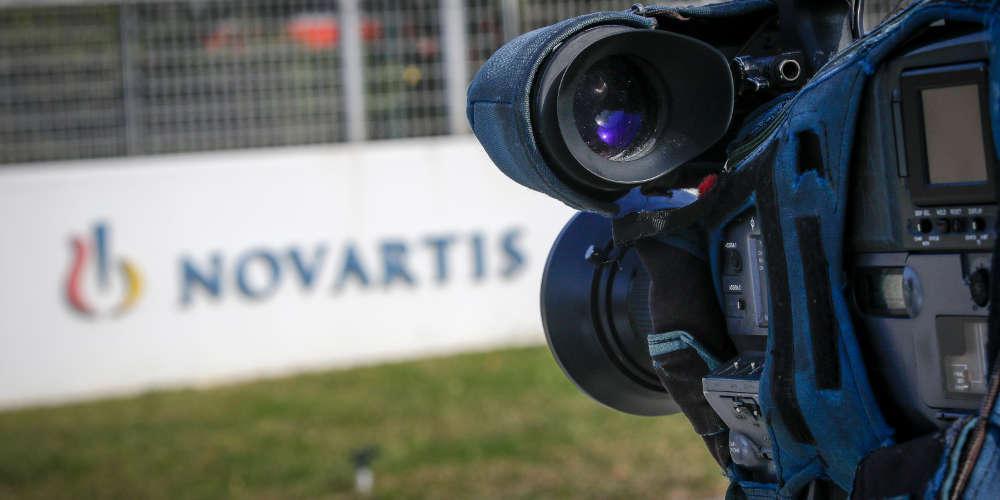 Η πίτα, οι «ευλογίες» και οι υπουργοί