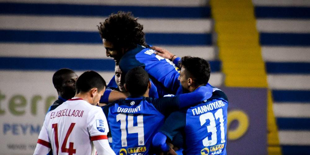 Νέα γκέλα για τον Ολυμπιακό - Εχασε 2-1 από τον Ατρόμητο