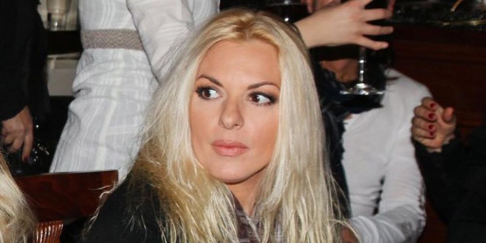 Η Αννίτα Πάνια αποκαλύπτεται: Μιλά για πρώτη φορά για το χωρισμό της με τον Καρβέλα [βίντεο]