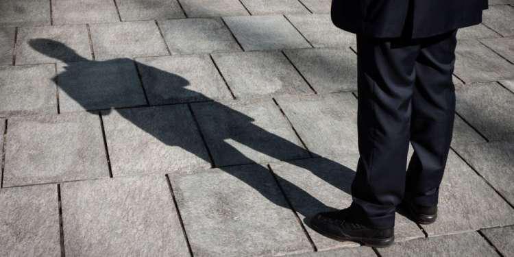 ΕΛΣΤΑΤ «Ο κουκουλοφόρος Β είμαι εγώ» - Η επιστολή ενός από τους πληροφοριοδότες για τη Novartis