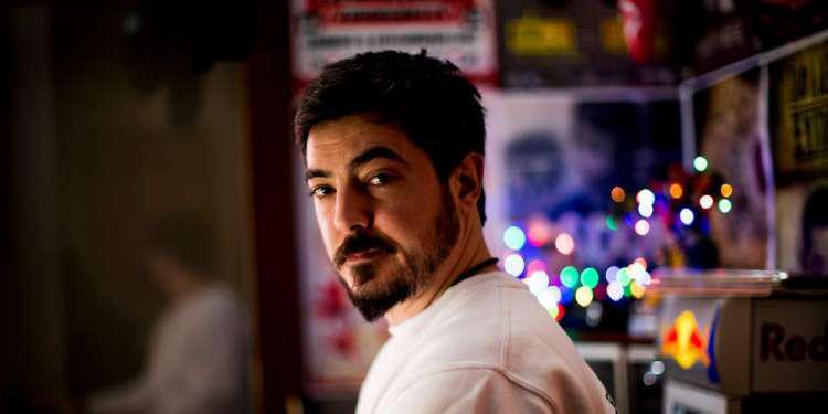 Ο ΤΑΦ ΛΑΘΟΣ επιστρέφει live στο Passport