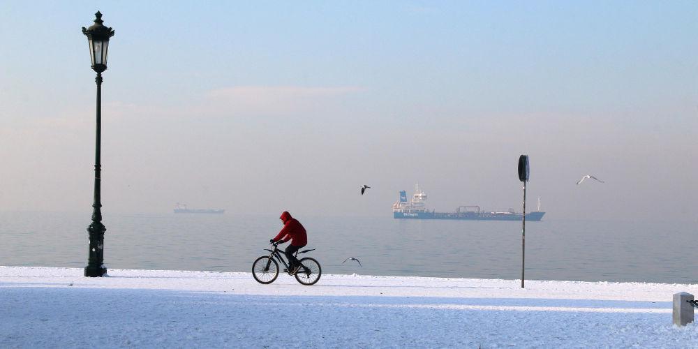 Έκτακτο δελτίο επιδείνωσης του καιρού: Έρχονται χιόνια και ισχυρές καταιγίδες
