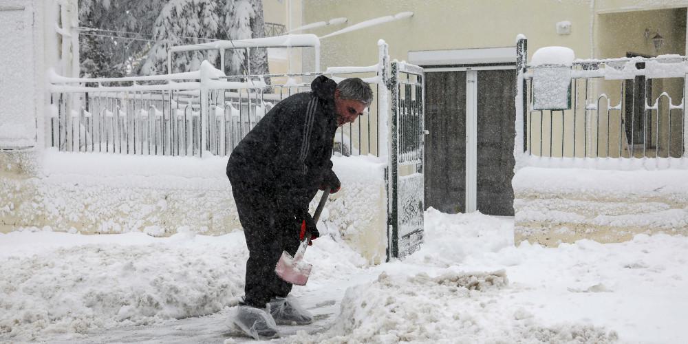 Προσοχή: Τι ισχύει αν ο εργαζόμενος δεν πάει στη δουλειά λόγω κακοκαιρίας