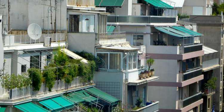 Εξοικονομώ: Δημοσιεύεται ο οδηγός - Οι δικαιούχοι, τα κριτήρια και τα ποσά