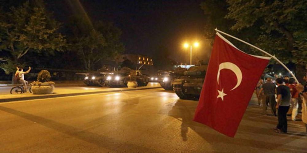 Ο Ερντογάν έβαλε στη φυλακή 25 δημοσιογράφους για το πραξικόπημα του 2016