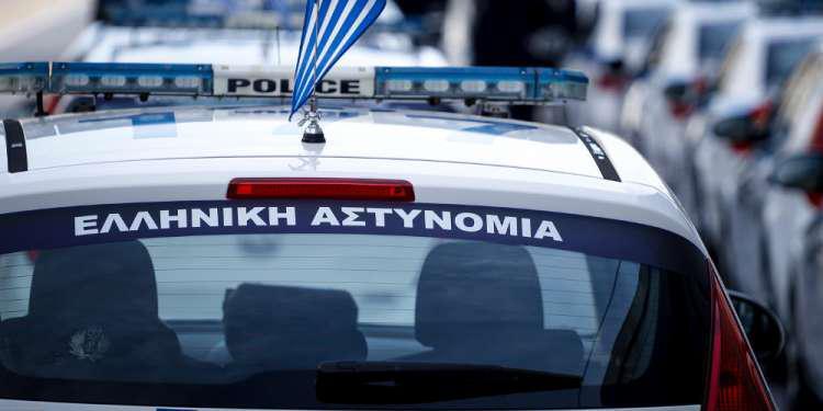 Μέγαρα Επίθεση με τσεκούρι στην Καλλιθέα: Βίντεο ντοκουμέντο από την σύλληψη του δράστη