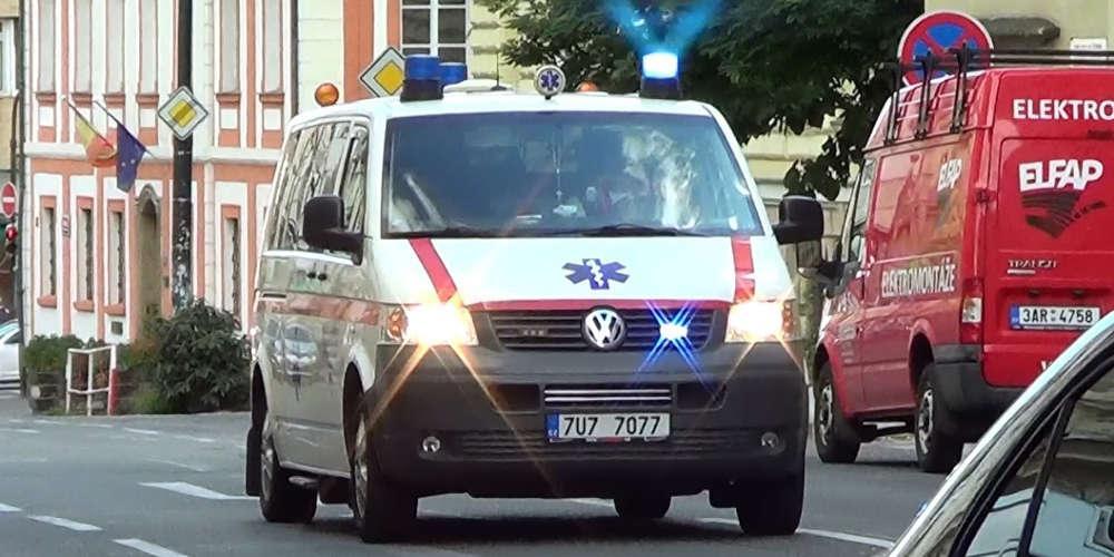 Απίστευτο: Βγήκε για να κάνει την ανάγκη του και το αυτοκίνητό του έπεσε στον γκρεμό!