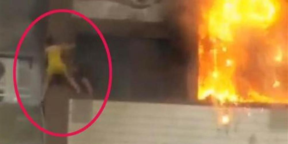 Σοκ: Επεσαν από τον 5ο όροφο ξενοδοχείου για να μην καούν [εικόνες & βίντεο]