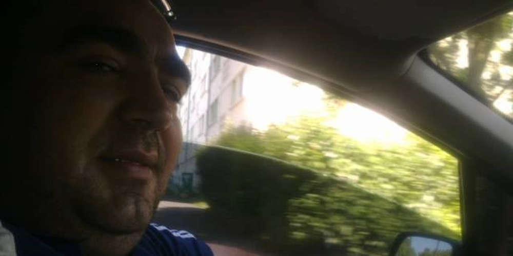 Πέθανε η γυναίκα του δημοσιογράφου που πυροβολήθηκαν στην Γαλλία