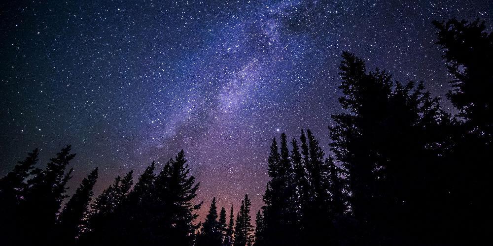 Ανακαλύφθηκε ο πρώτος γαλαξίας με τρεις μαύρες τρύπες στο κέντρο του!