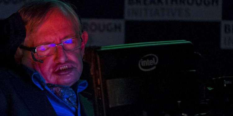 Θεωρίες του Στίβεν Χόκινγκ που άλλαξαν τον τρόπο με τον οποίο σκεφτόμαστε