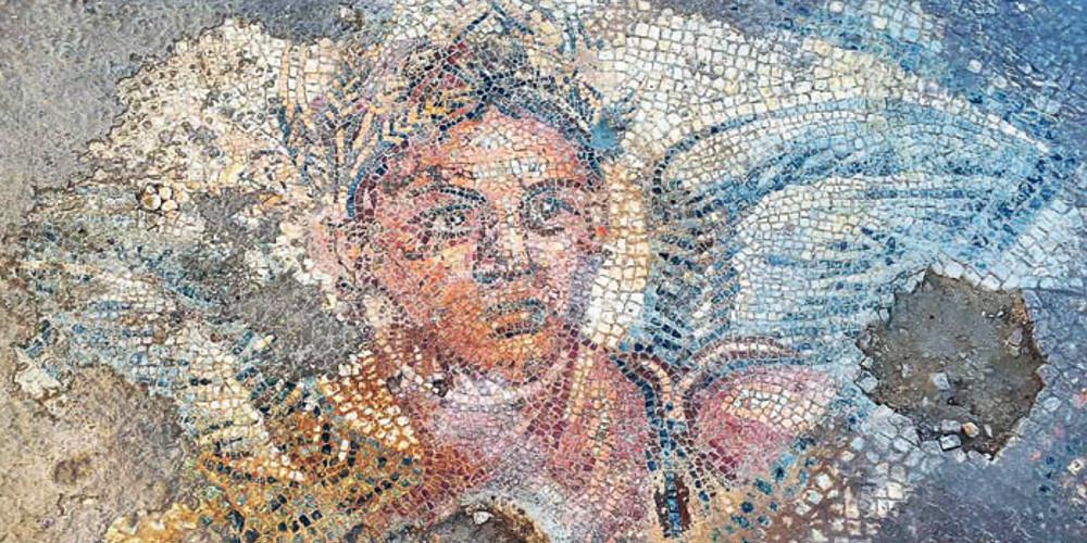 Τα ακριβά γούστα του Αλέξανδρου: Αγάλματα και ψηφιδωτά σε έπαυλη 18 αιώνων [εικόνες]