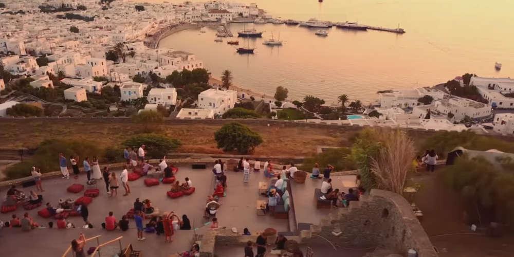 Το ντοκιμαντέρ «Mykonos» του Νίκου Μαστοράκη βραβεύτηκε πριν κυκλοφορήσει
