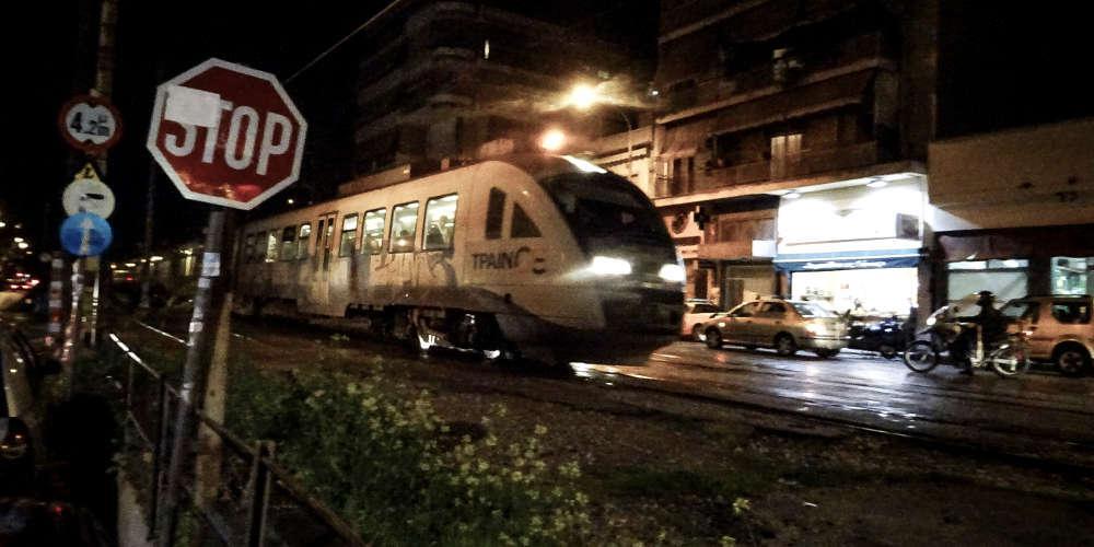 «Χειρόφρενο» με 24ωρη απεργία σε τρένα και προαστιακό