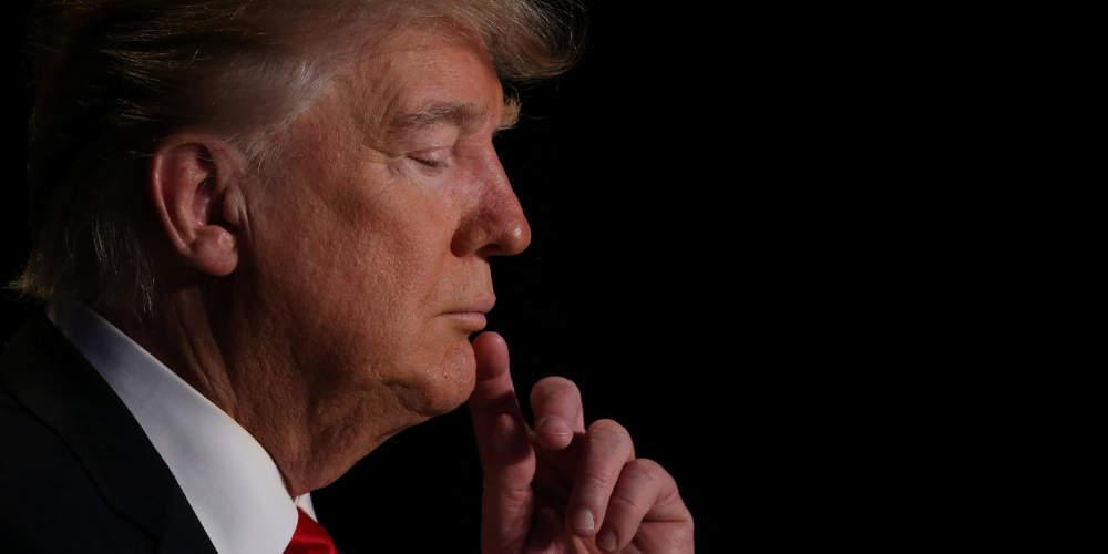 Επικυρώθηκε η ταξιδιωτική οδηγία-σοκ του Τραμπ για τους μετανάστες!