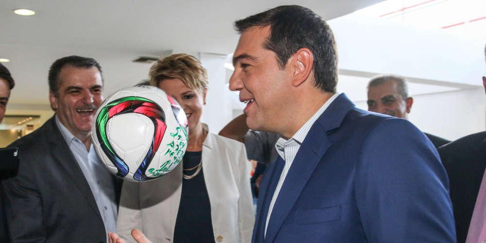 Η κυβέρνηση έχασε την μπάλα