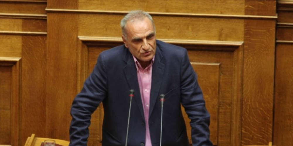 Βαρεμένος: Συμβολική ενέργεια η εισβολή Σαββίδη με όπλο στο γήπεδο