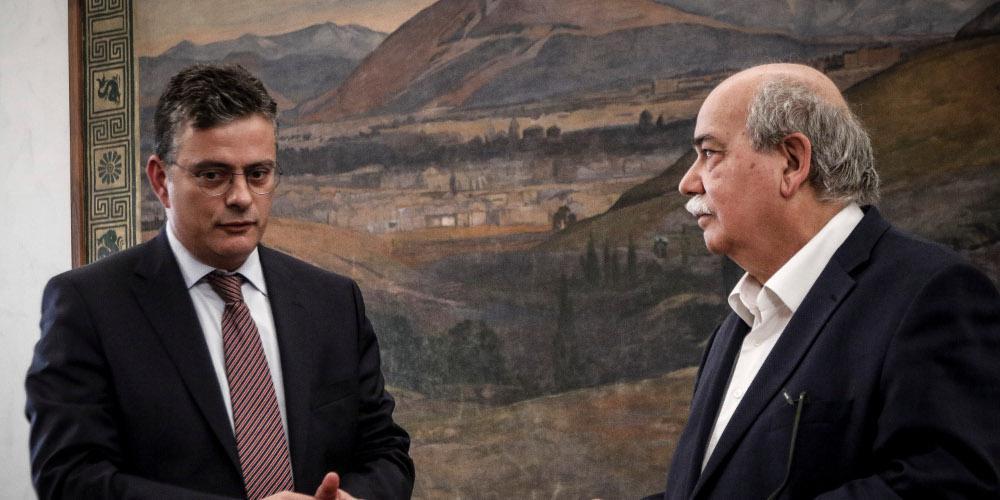 Αυξήθηκαν κατά 30% τα παράπονα για το Δημόσιο - Αδύναμο το νομοθετικό πλαίσιο