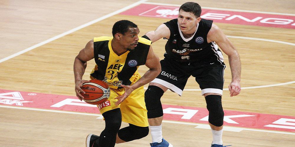 Με τον Βινς Χάντερ στην αποστολή για την Τσεχία η ΑΕΚ