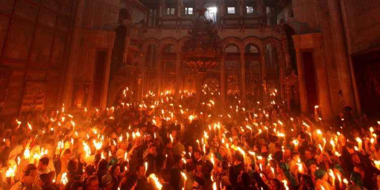 Πάσχα 2022 Live: Η τελετή Αφής του Αγίου Φωτός από τα Ιεροσόλυμα