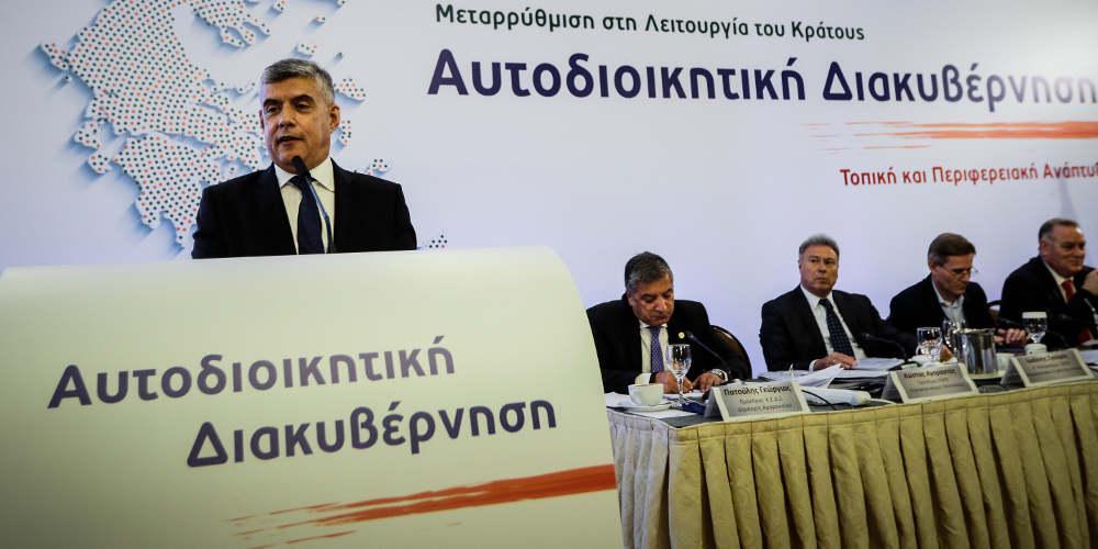 Αγοραστός στο 4ο συνέδριο της ΕΣΕΕ: «Έργο καθυστέρησε δύο μήνες επειδή υπηρεσία Υπουργείου μετακόμιζε…»