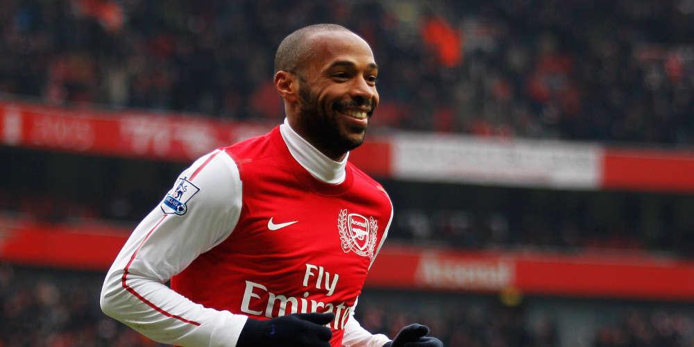 Με... γυαλιστερό μούσι στην τηλεόραση ο Ανρί [εικόνες]