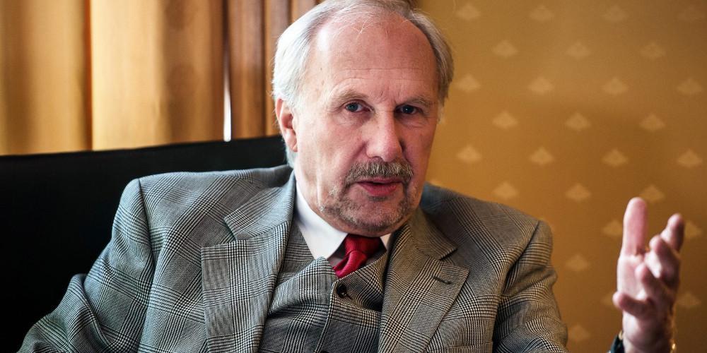 Νοβότνι: Ένας εμπορικός πόλεμος θα είχε επιπτώσεις στις αγορές συναλλάγματος