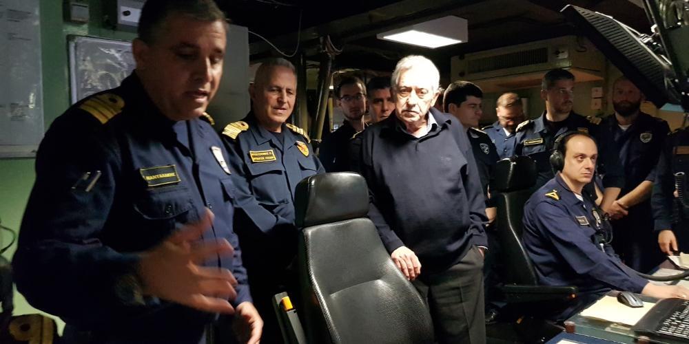 Επιμένει ο Κουβέλης: Θα μισθώσουμε τις δύο φρεγάτες - Το αρνείται το Παρίσι