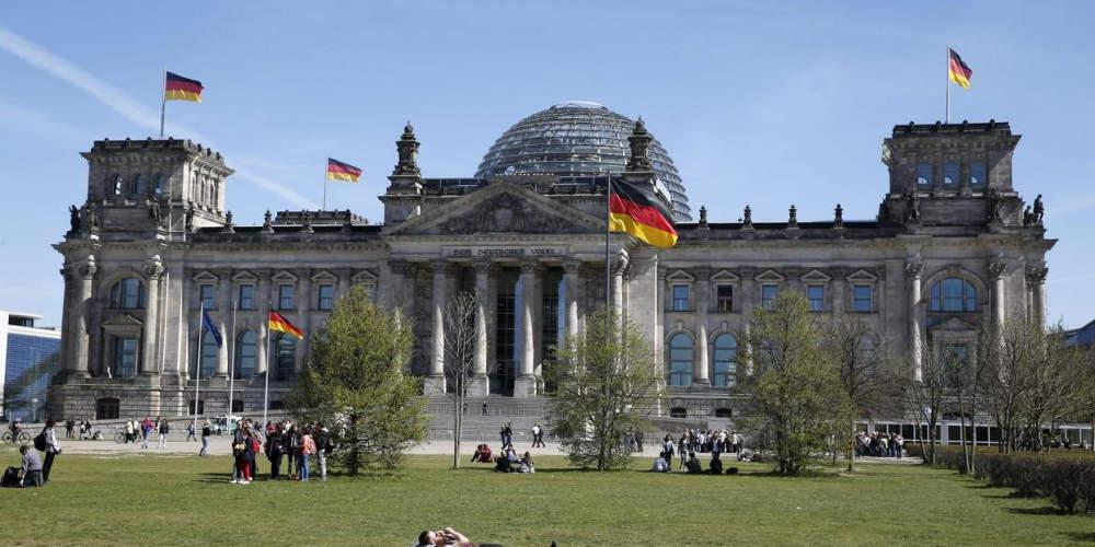 Προκαλεί και πάλι η Bild: Η Ελλάδα θα κοστίσει στους Γερμανούς φορολογούμενους πολλά δισ. ευρώ