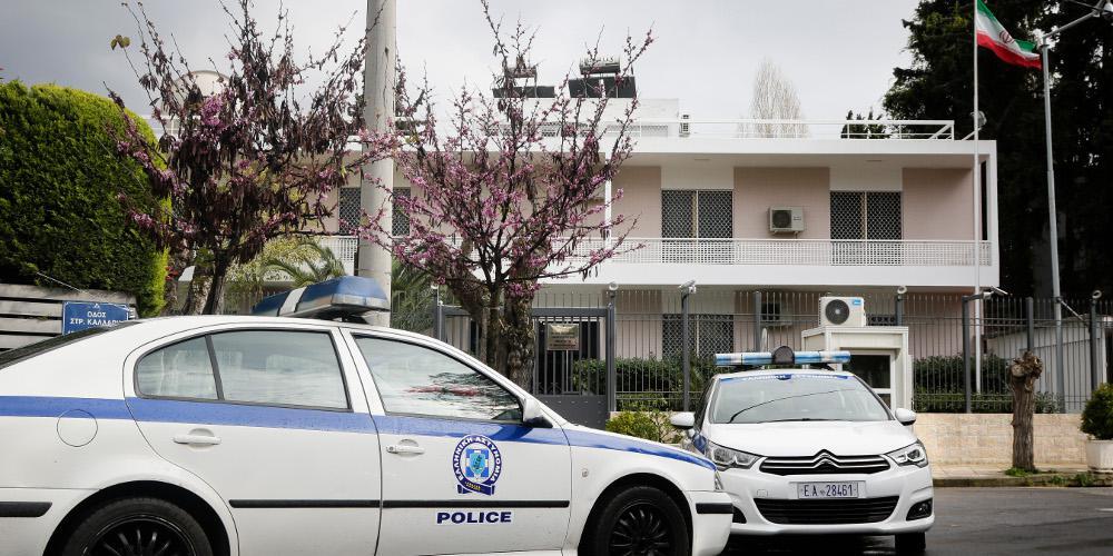 Συνελήφθη ο άνδρας που έκανε επίθεση με μαχαίρι έξω από την ιρανική πρεσβεία στην Αθήνα