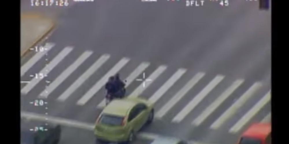 Βίντεο-ντοκουμέντο: Καταδίωξη μοτοσικλέτας με ελικόπτερο της ΕΛΑΣ