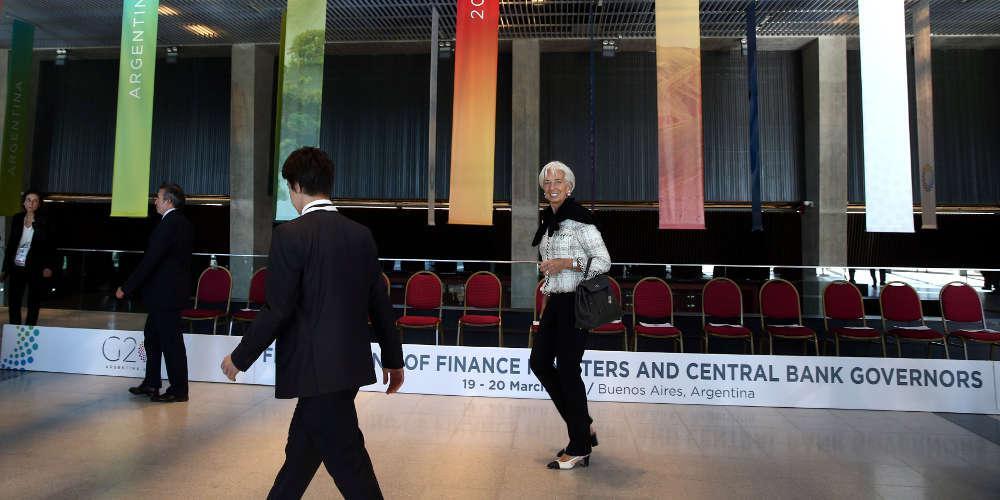 «Κουρεύει» την ανάπτυξη στο 2% για φέτος το ΔΝΤ