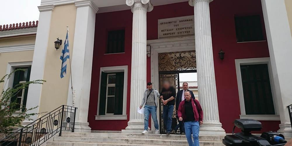 Οικογενειακή τραγωδία στην Ερέτρεια: Πως σκότωσε τον αδερφό του [βίντεο]