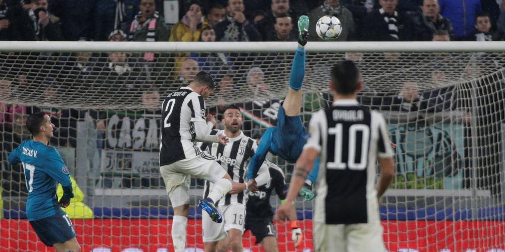 Δημοσιογράφος πήγε να κάνει το ψαλίδι του Ρονάλντο και έσπασε το πόδι του! [βίντεο]