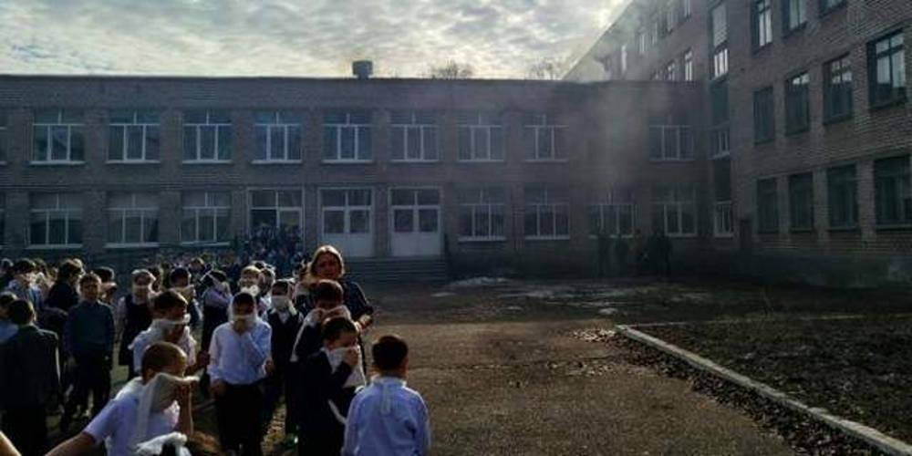 Πανικός σε σχολείο στην Ρωσία: 4 τραυματίες από επίθεση με μαχαίρι