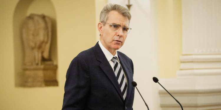 Πάιατ: Εξαιρετικά ικανή, τεχνοκρατική προσέγγιση έχει επιδείξει η κυβέρνηση για τον κορωνοϊό