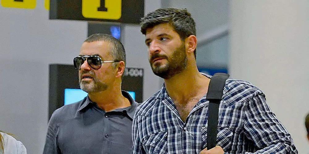 Ασέβεια προς τον Τζορτζ Μάικ: Ο σύντροφος του πουλά πράγματα του για να μην δουλέψει