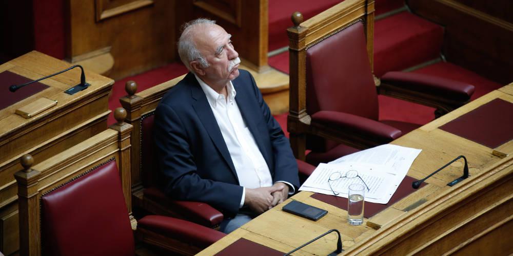 Ο Βίτσας υποσχέθηκε ιθαγένεια στην πακιστανική κοινότητα - Για απύθμενο θράσος μιλά ο Βαρβιτσιώτης