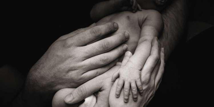 Θρίλερ με το νεκρό βρέφος: Εξετάζεται νέο σενάριο εκτός από τη σεξουαλική κακοποίηση