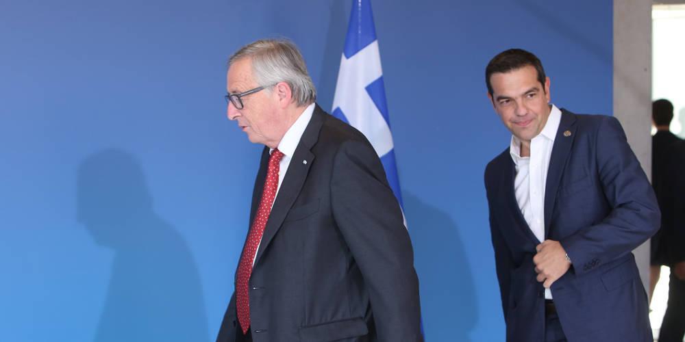 Στην Αθήνα ο Γιούνκερ: Η «καθαρή έξοδος» επί τάπητος στην συνάντηση με τον Τσίπρα