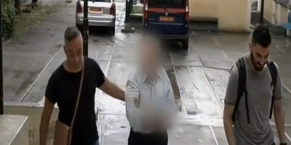 Στον εισαγγελέα ο 79χρονος που σκότωσε με μπαλτά τη γυναίκα του στους Θρακομακεδόνες