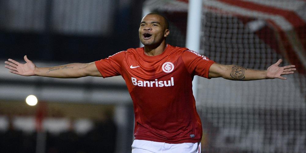 «Μια ανάσα» από τον Μολέδο ο Ολυμπιακός