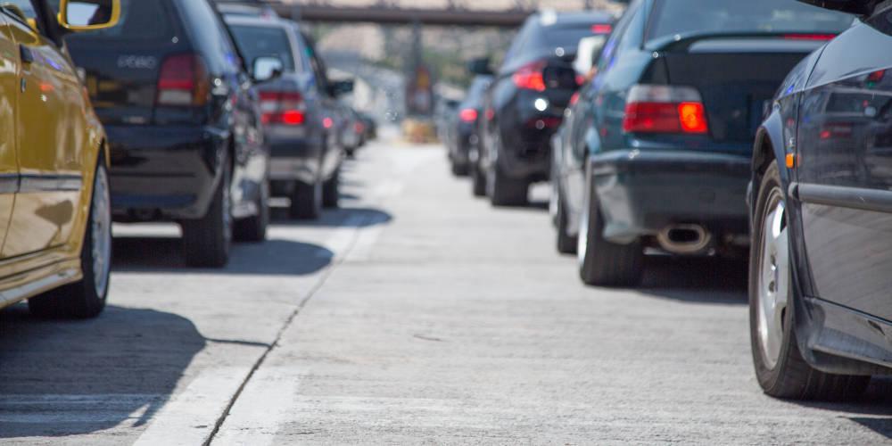 Πρόστιμα έως 250 ευρώ για 385.000 ανασφάλιστα οχήματα