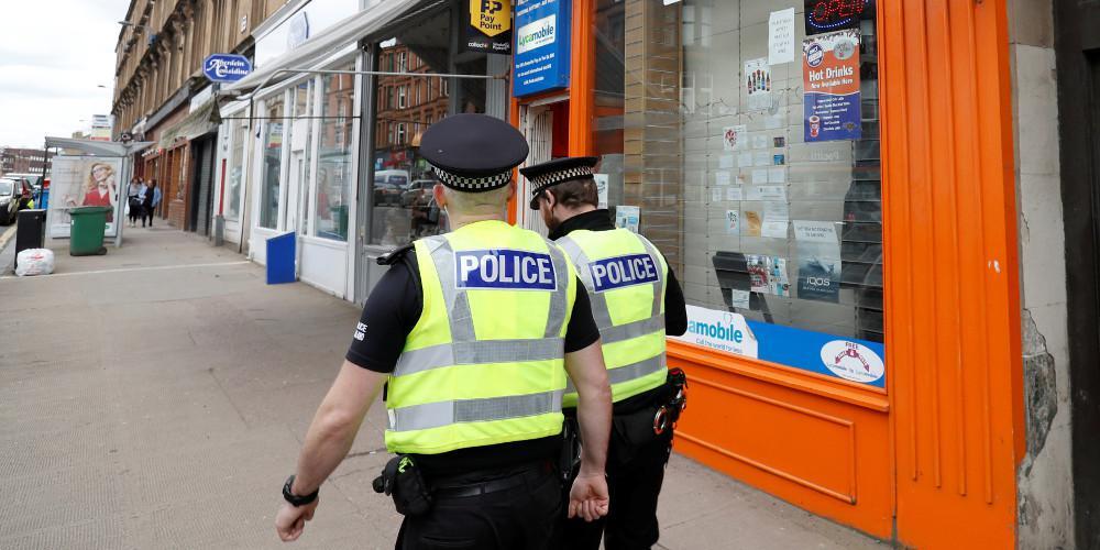 Νεκρός από πυροβολισμό 17χρονος σε δρόμο του Λονδίνου