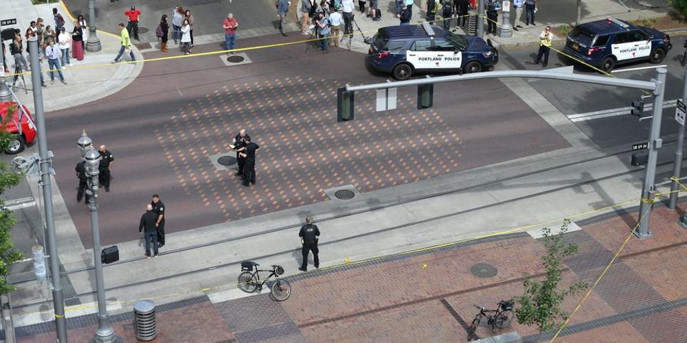 Όχημα έπεσε πάνω σε πεζούς στο Πόρτλαντ - Τρεις τραυματίες