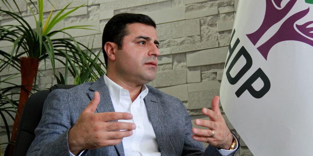 Yποψήφιος για την προεδρία στην Τουρκία μέσα από τη... φυλακή ο Ντεμιρτάς